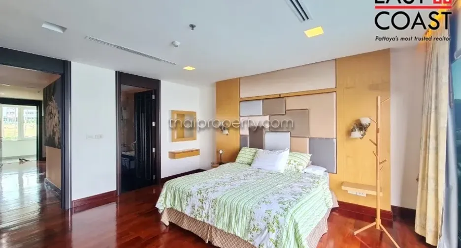 For rent 2 bedrooms condo in Bang Lamung, Chonburi