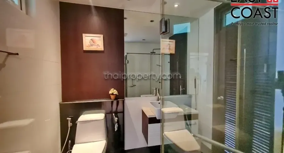 For rent 2 bedrooms condo in Bang Lamung, Chonburi
