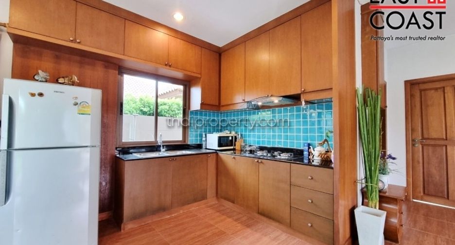 Casa en alquiler de 3 habitaciones en Huay Yai, Pattaya
