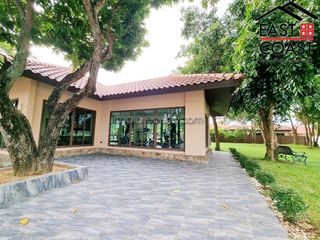 À louer 3 chambres maison à Bang Lamung, Chonburi