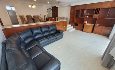 Condo en alquiler de 3 habitaciones en Sathon, Bangkok