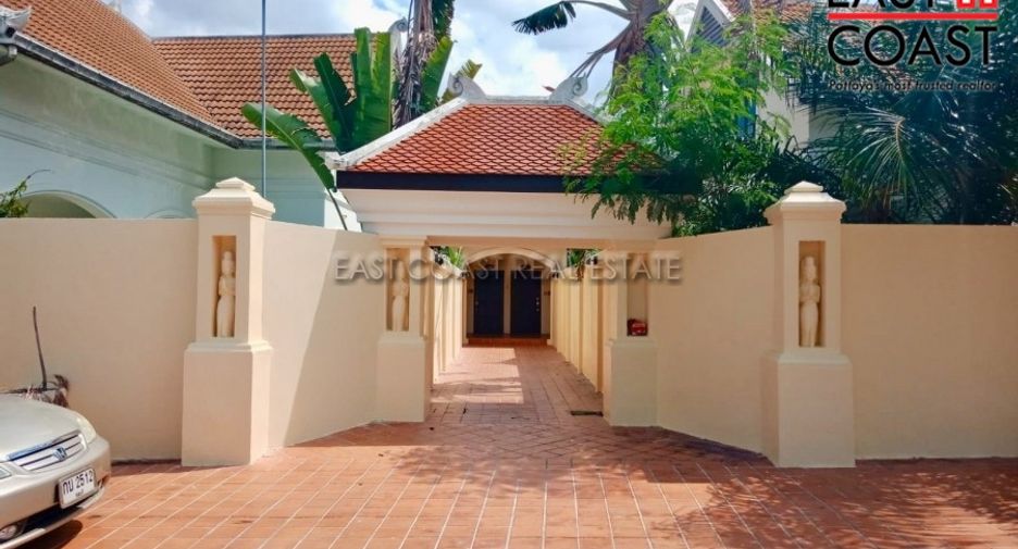 For rent 3 bedrooms house in Sattahip, Chonburi