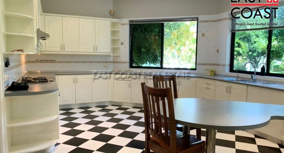 For rent studio house in East Pattaya, Pattaya