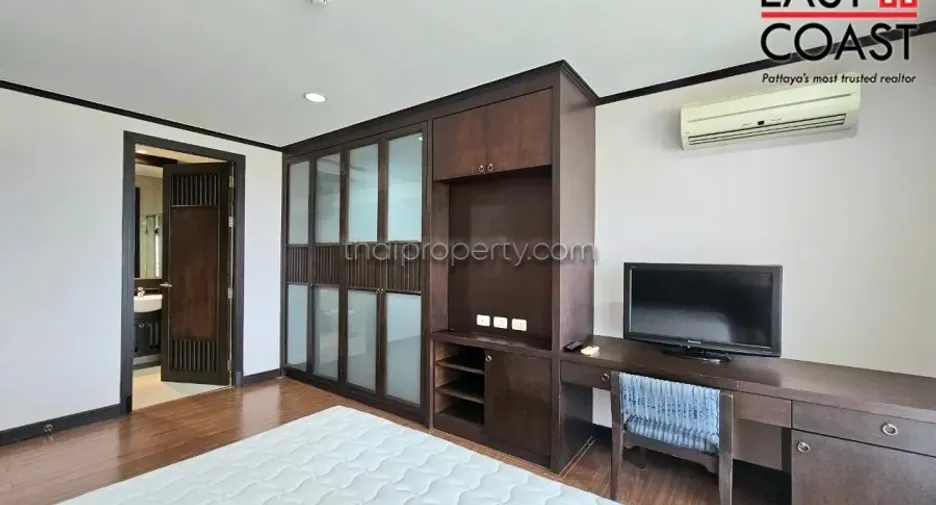 For rent 2 bedrooms condo in Bang Lamung, Chonburi