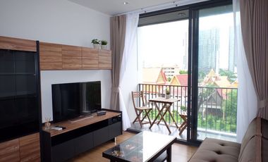 Condo en alquiler y en venta de 2 habitaciones en Watthana, Bangkok