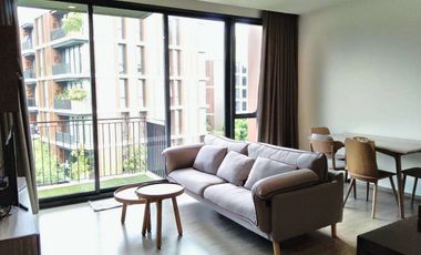 À louer 2 chambres condo à Suan Luang, Bangkok