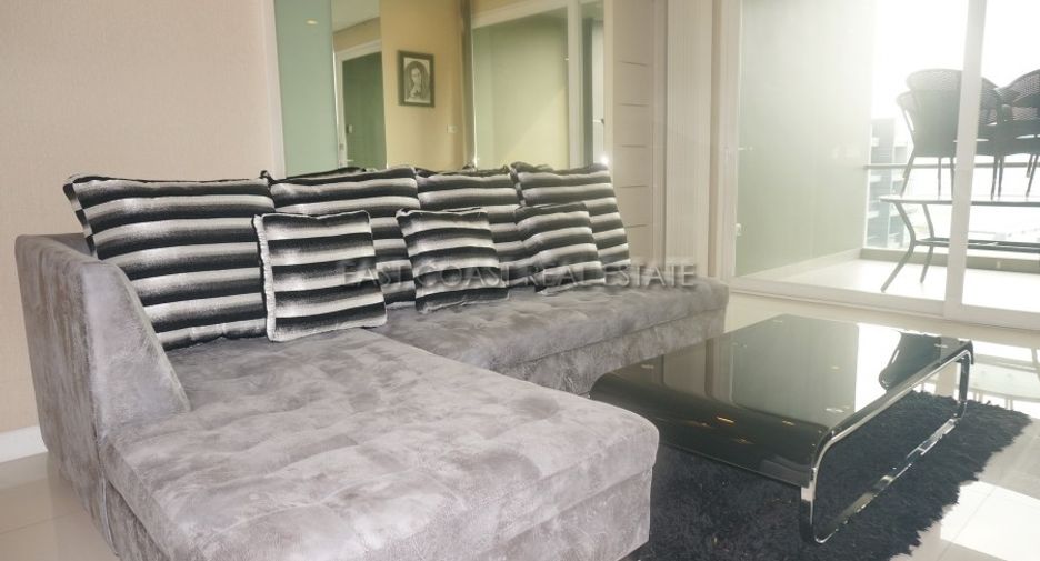 For rent 3 bedrooms condo in Central Pattaya, Pattaya