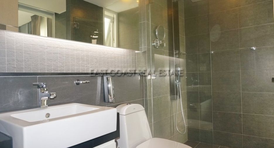 For rent 3 bedrooms condo in Central Pattaya, Pattaya