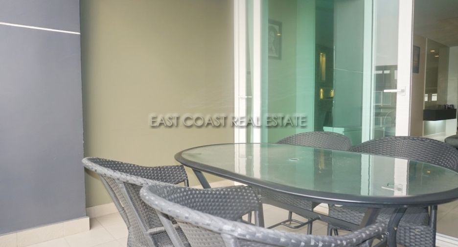 For rent 3 bedrooms condo in Central Pattaya, Pattaya