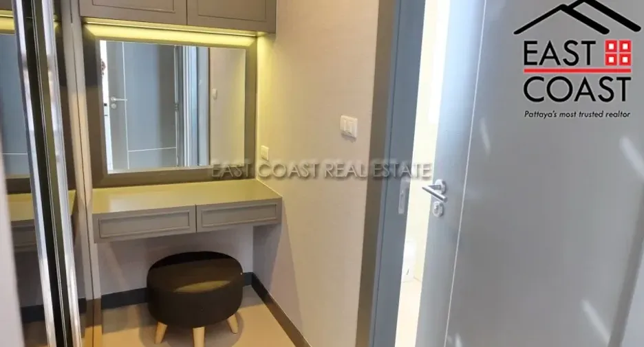 For rent 2 bedrooms condo in Bang Lamung, Chonburi