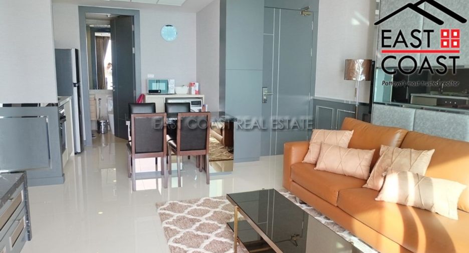 For rent 2 bedrooms condo in North Pattaya, Pattaya