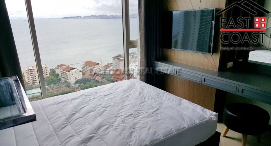For rent 2 bedrooms condo in North Pattaya, Pattaya