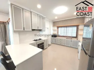 Casa en alquiler de 3 habitaciones en Bang Lamung, Chonburi