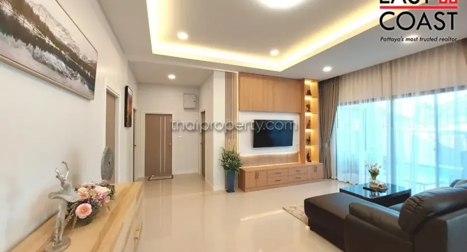 Casa en alquiler de 3 habitaciones en Huay Yai, Pattaya