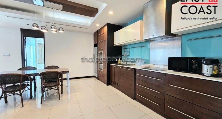 Condo en alquiler de 2 habitaciones en North Pattaya, Pattaya