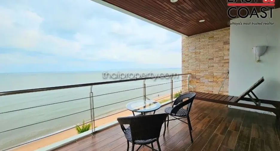 For rent 2 bedrooms condo in Bang Lamung, Chonburi