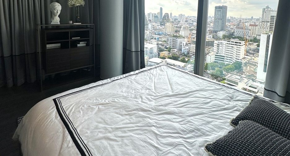 For rent 2 bedrooms condo in Sathon, Bangkok