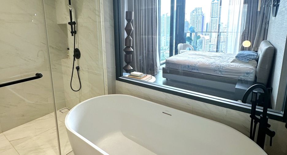 For rent 2 bedrooms condo in Sathon, Bangkok