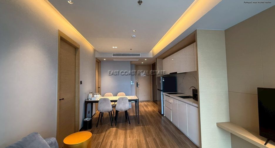 Condo en alquiler de 2 habitaciones en Pratumnak, Pattaya