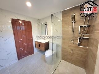À louer 3 chambres maison à Bang Lamung, Chonburi