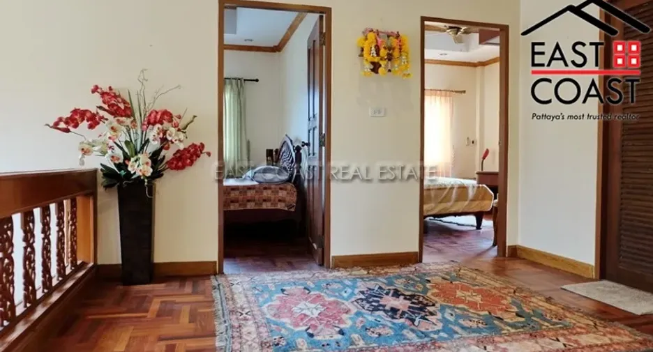 For rent 4 bedrooms house in Bang Lamung, Chonburi