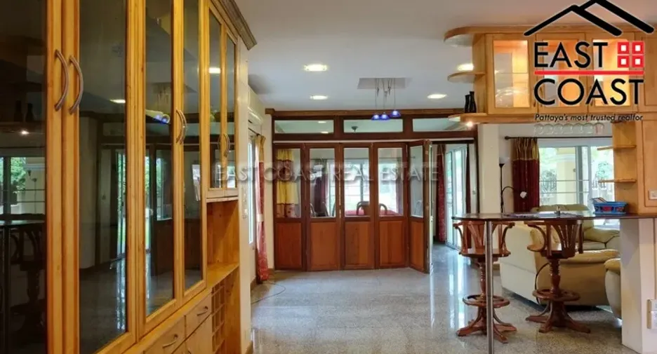 For rent 4 bedrooms house in Bang Lamung, Chonburi