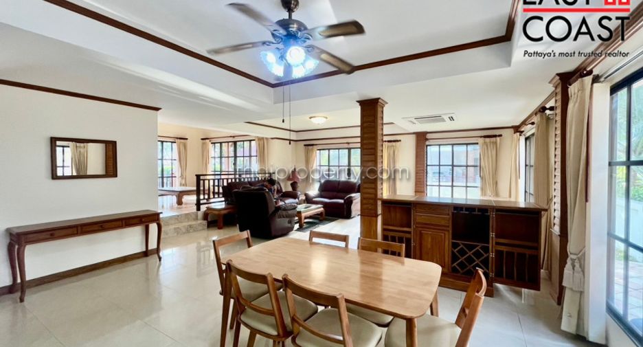 For rent 5 bedrooms house in East Pattaya, Pattaya