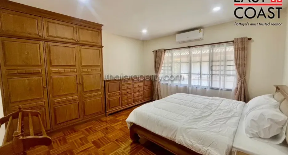 For rent 5 bedrooms house in Bang Lamung, Chonburi