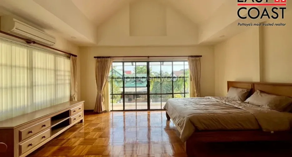 For rent 5 bedrooms house in Bang Lamung, Chonburi