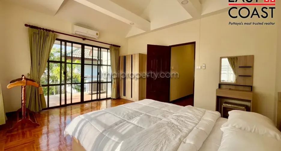 For rent 5 bedrooms house in Bang Lamung, Chonburi