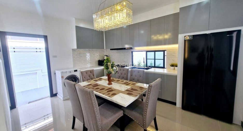 For rent 3 bedrooms house in East Pattaya, Pattaya