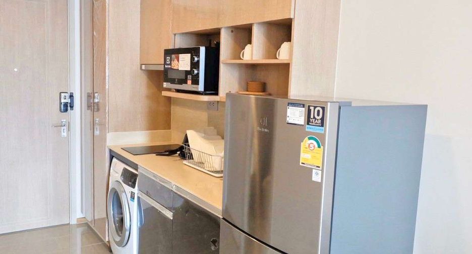 For rent 1 bed condo in Pathum Wan, Bangkok