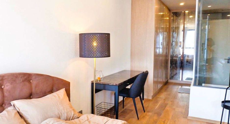 For rent 1 bed condo in Pathum Wan, Bangkok