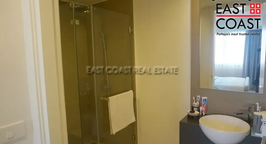 For rent 2 bedrooms condo in Bang Lamung, Chonburi