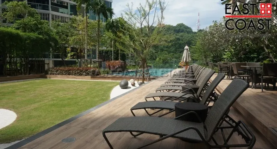 For rent 2 bedrooms condo in Bang Lamung, Chonburi