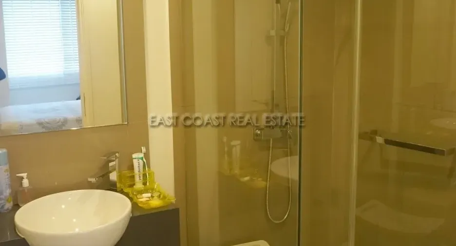 For rent 2 bedrooms condo in Bang Lamung, Chonburi