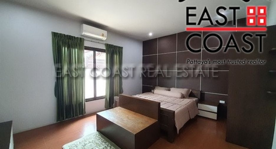 For rent 3 bedrooms house in Huay Yai, Pattaya