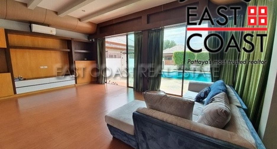 For rent 3 bedrooms house in Huay Yai, Pattaya