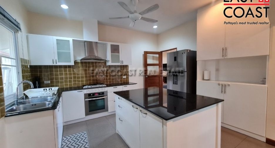 For rent 3 ベッドルーム house in Bang Lamung, Chonburi