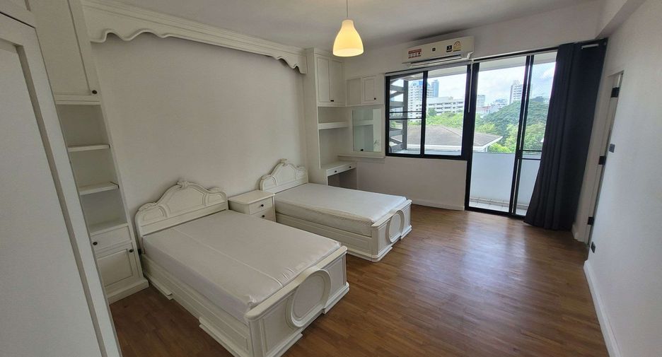 Wohnung zur Miete mit 3 Zimmer in Watthana, Bangkok