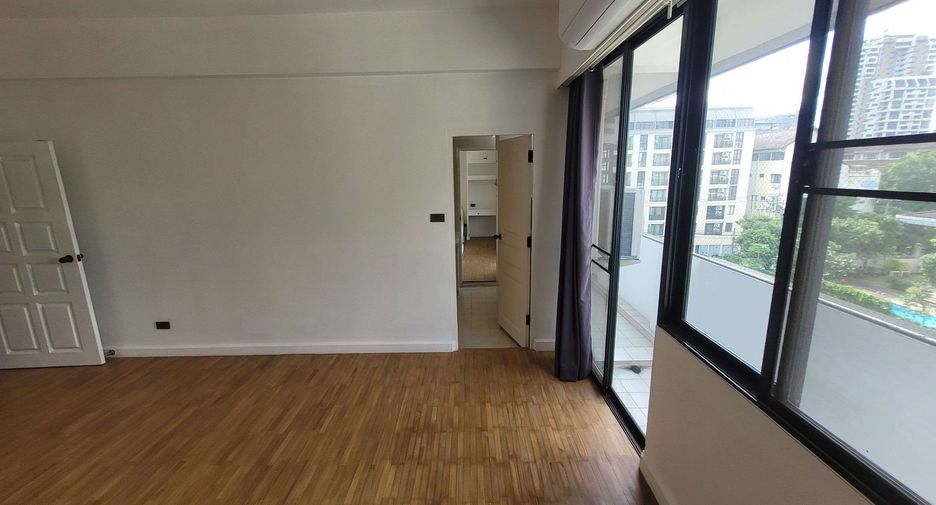 Wohnung zur Miete mit 3 Zimmer in Watthana, Bangkok