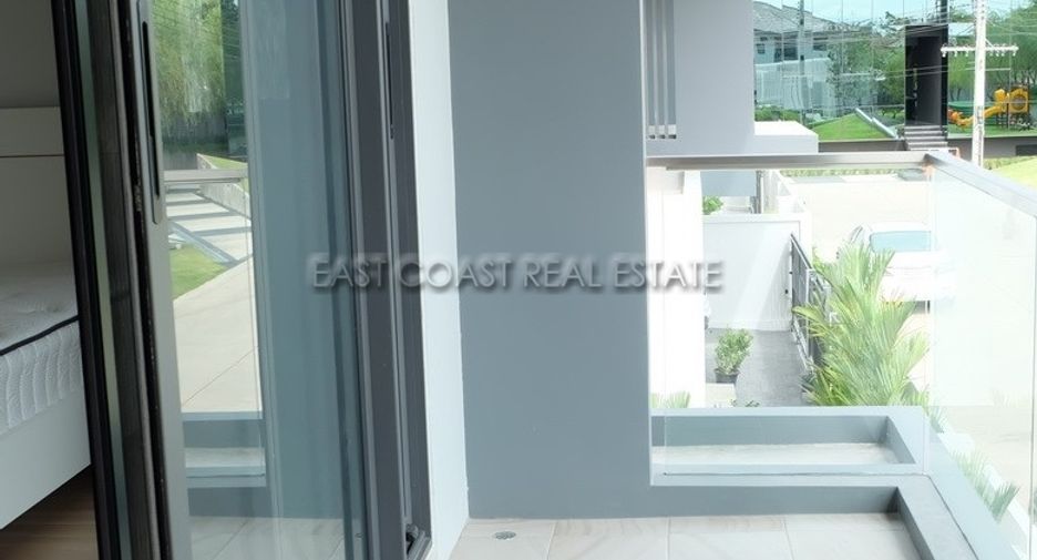 For rent 3 bedrooms house in East Pattaya, Pattaya