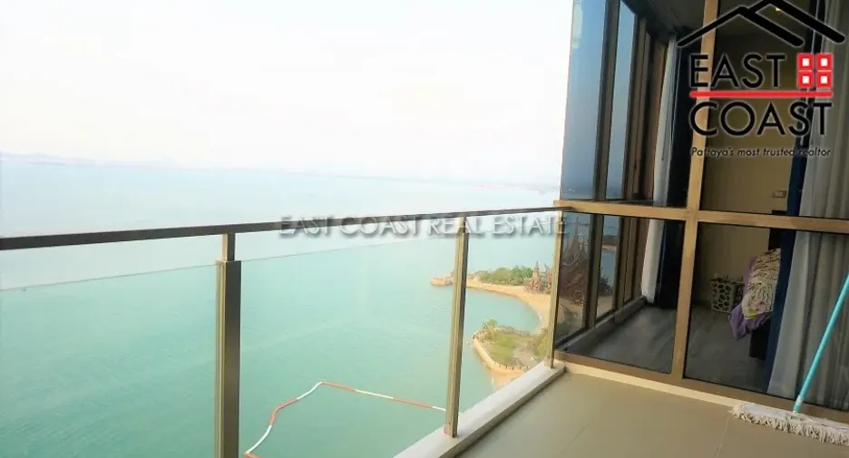 For rent 2 bedrooms condo in Bang Lamung, Chonburi