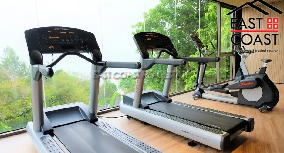 For rent 2 bedrooms condo in Bang Lamung, Chonburi