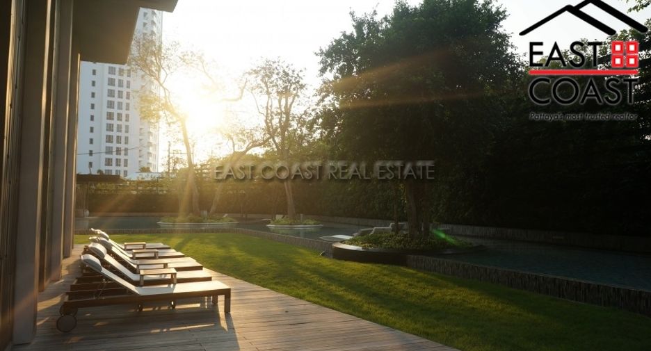 For rent 2 bedrooms condo in North Pattaya, Pattaya