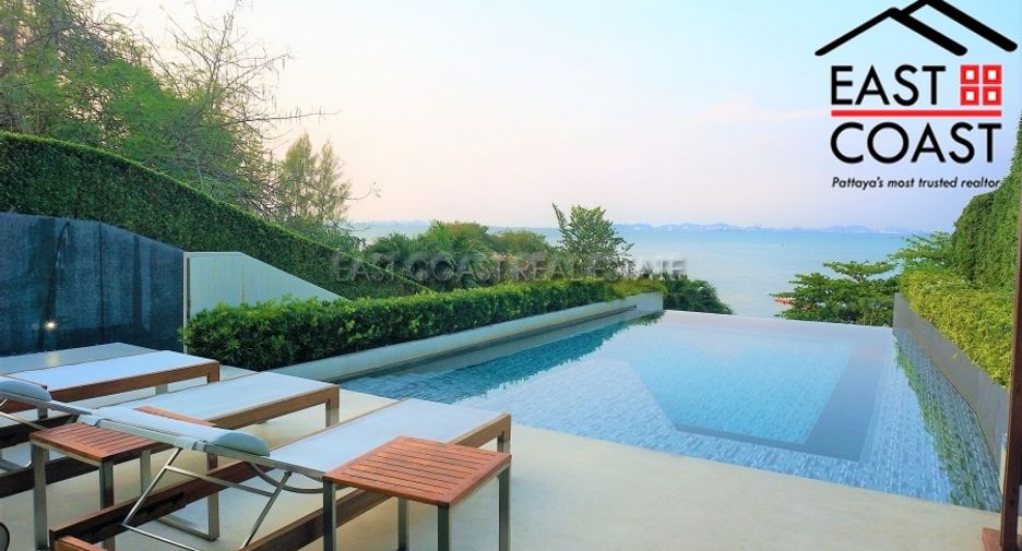 For rent 2 bedrooms condo in North Pattaya, Pattaya