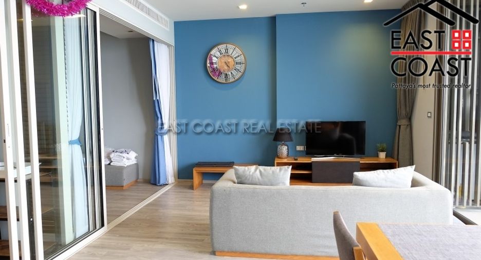 For rent 2 bedrooms condo in North Pattaya, Pattaya