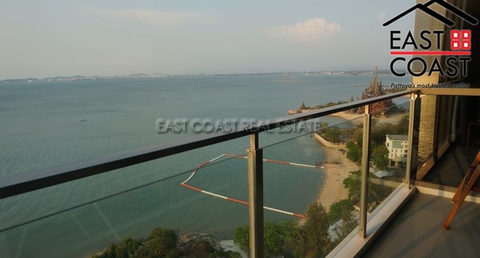 For rent 2 bedrooms condo in North Pattaya, Pattaya
