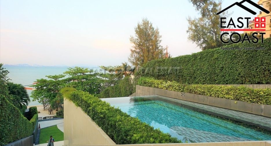 For rent 2 bedrooms condo in North Pattaya, Pattaya