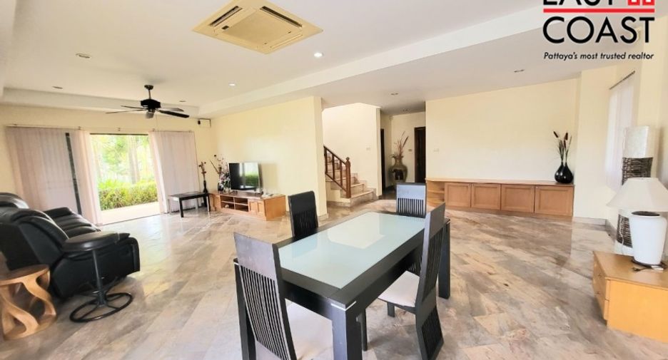 For rent 3 bedrooms house in East Pattaya, Pattaya